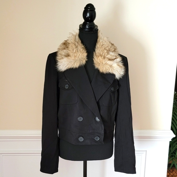 LOFT Jackets & Blazers - Loft Fashionable Jacket with Faux Fur Collar